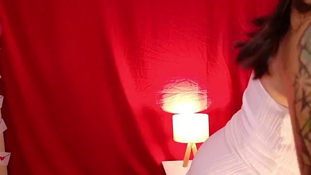 Snapshot of dakotaa__ chatting on 02.14.26 dakotaa online show from 02.14.26