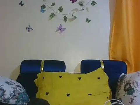 Snapshot of Bigass_mee_ chatting on 09.18.25 Bigass mee online show from 09.18.25