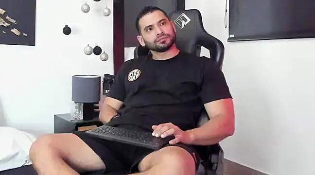 Dereck vega online show from 12.11.24
