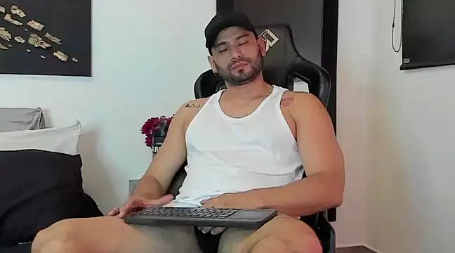 Dereck vega online show from 03.06.25