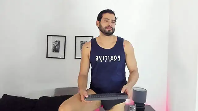 Dereck vega online show from 10.02.25