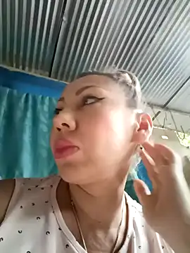 coral smitth online show from 12.12.24