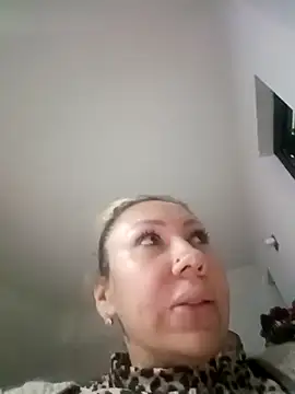 coral smitth online show from 11.09.25