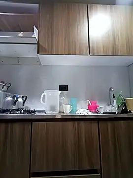 coral smitth online show from 12.14.25