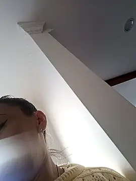 coral smitth online show from 04.18.26