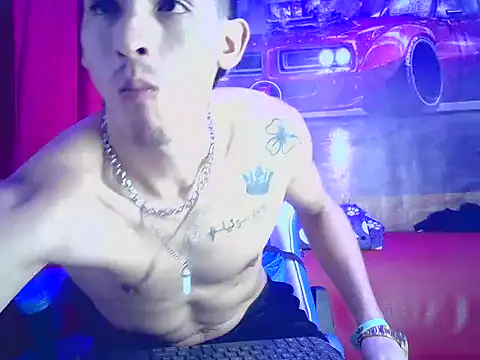 Snapshot of MasterSEX420 chatting on 12.06.24 MasterSEX420 online show from 12.06.24