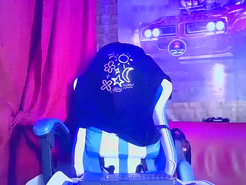 Snapshot of MasterSEX420 chatting on 12.16.24 MasterSEX420 online show from 12.16.24