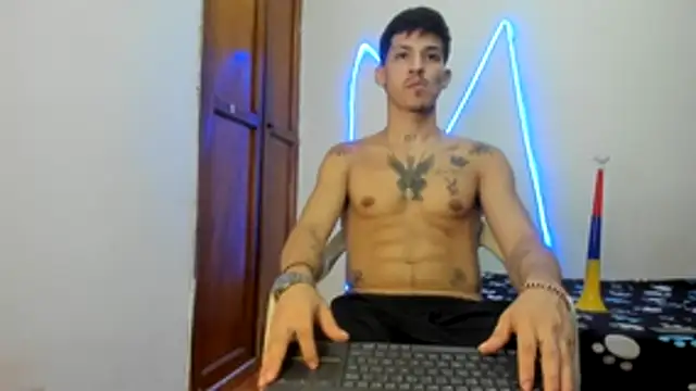 Snapshot of MasterSEX420 chatting on 01.17.26 MasterSEX420 online show from 01.17.26