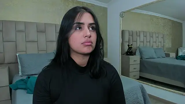 Snapshot of EmmaTorres_ chatting on 01.23.25 EmmaTorres  online show from 01.23.25