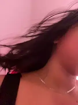 Snapshot of EmmaTorres_ chatting on 01.26.25 EmmaTorres  online show from 01.26.25