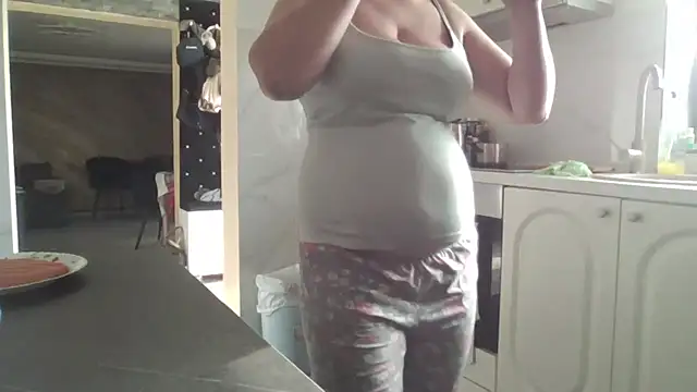 milfmomxx online show from 02.06.25