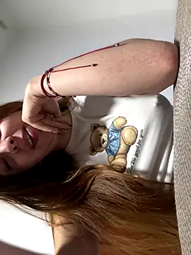 Snapshot of Cloew_Marz chatting on 09.30.25 Cloew Marz online show from 09.30.25