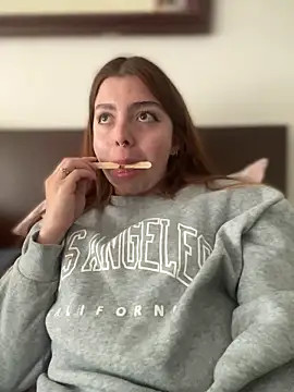 Snapshot of Cloew_Marz chatting on 10.26.25 Cloew Marz online show from 10.26.25