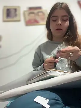 Cloew Marz online show from 04.20.26