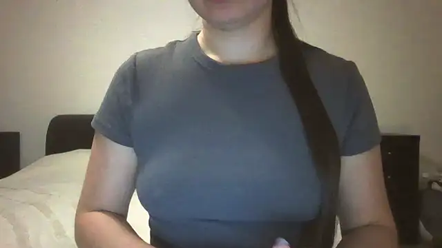 Snapshot of VanesaJewelz chatting on 12.09.24 VanesaJewelz online show from 12.09.24