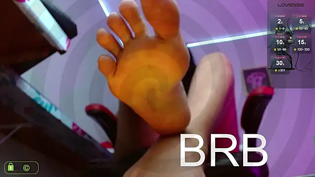 Miss scarllet  online show from 12.02.24