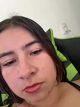 Snapshot of Mia_foxx_ chatting on 02.02.25 Mia foxx online show from 02.02.25