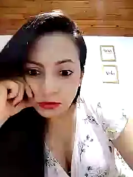 anaruiz  online show from 02.14.25