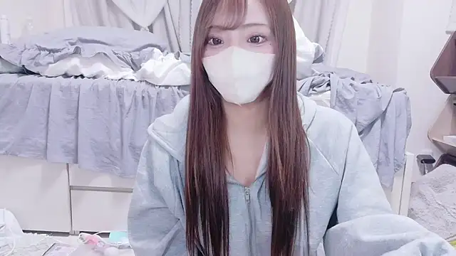  chanMOMO  online show from 10.10.25