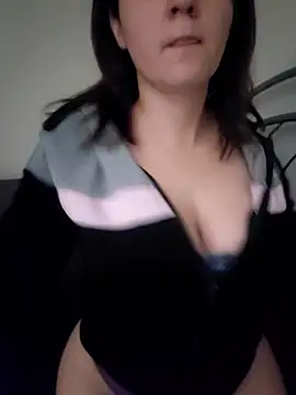 lolitalamasbonita01 online show from 01.11.26