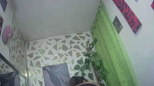 Kazsandraa online show from 01.17.25
