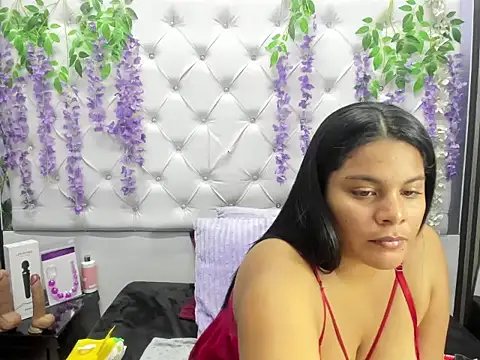 Sam-Evans-hot online show from 04.15.26