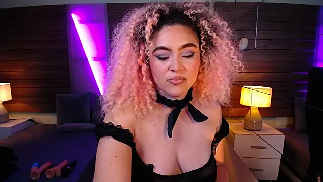 Kateryn  online show from 01.21.25