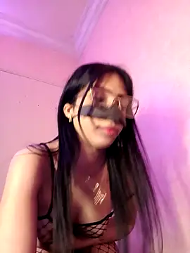 Snapshot of ---sophia--- chatting on 04.08.26 ---sophia--- online show from 04.08.26