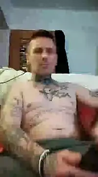 Snapshot of Schabernack1990 chatting on 01.29.25 Schabernack1990 online show from 01.29.25