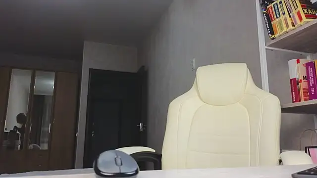 Marietta Castro online show from 02.28.26