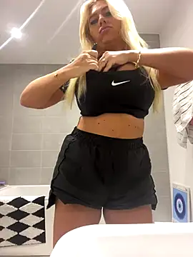 Arabellalee23 online show from 12.04.24