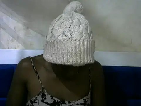 beauty petite online show from 12.11.24