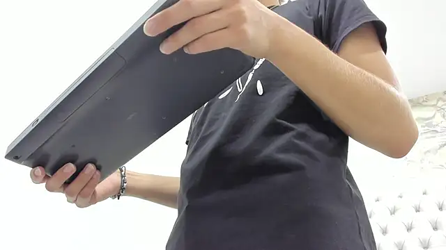 Kev jenner online show from 09.20.25