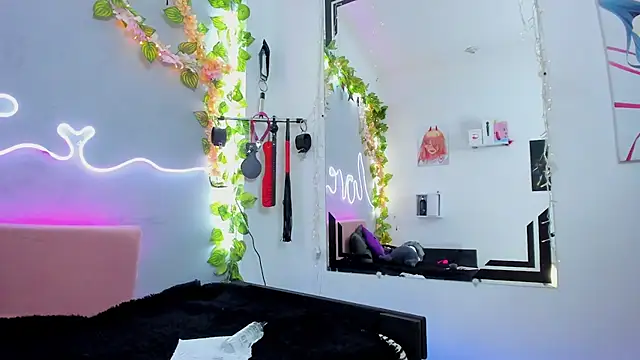 YouliteSllut2 online show from 01.29.25