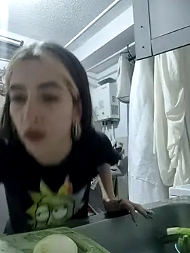 YouliteSllut2 online show from 03.07.25