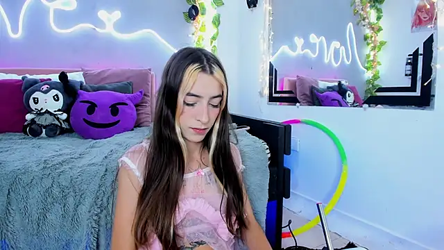 YouliteSllut2 online show from 03.11.25