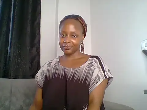 Snapshot of Miss_Amani chatting on 04.09.26 Miss Amani online show from 04.09.26