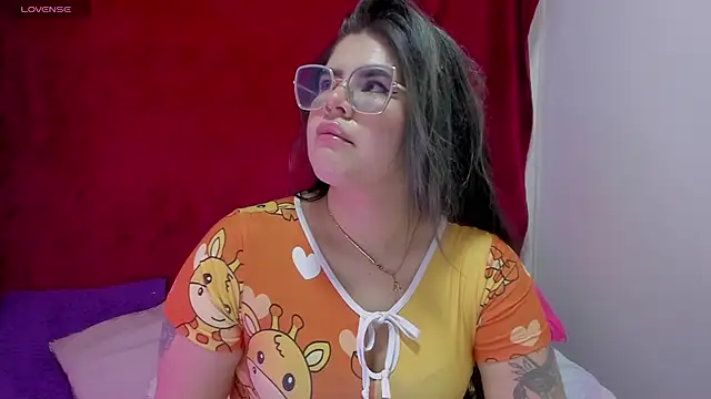 elizabeth 7even01 online show from 02.17.25
