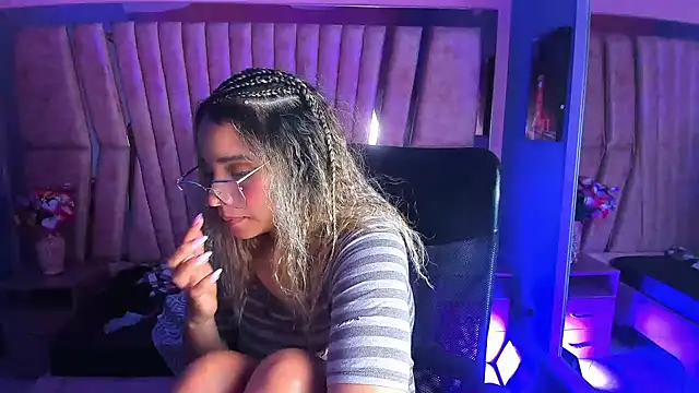 Olivia Fox69 online show from 01.12.25