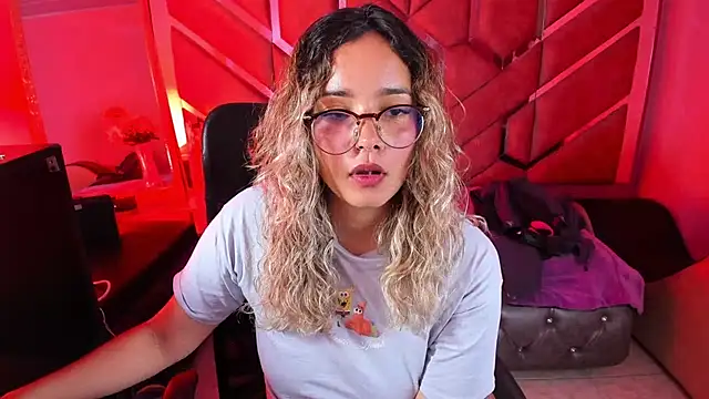 Olivia Fox69 online show from 11.15.25