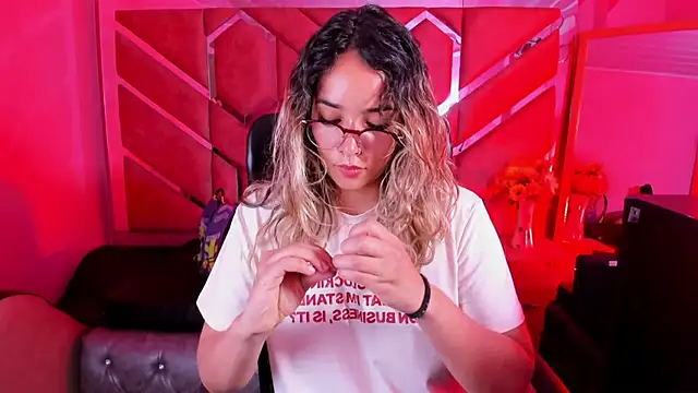 Olivia Fox69 online show from 03.05.26