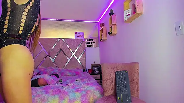 parejacaliente20154 online show from 03.30.26