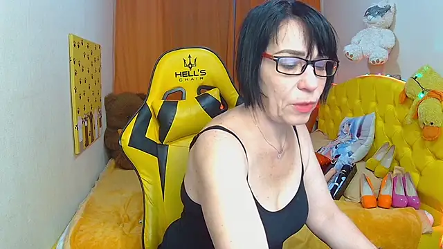 SandraHormas online show from 02.15.25