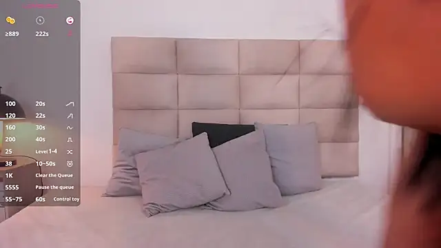 Snapshot of AngelyRosse1 chatting on 01.22.25 AngelyRosse1 online show from 01.22.25