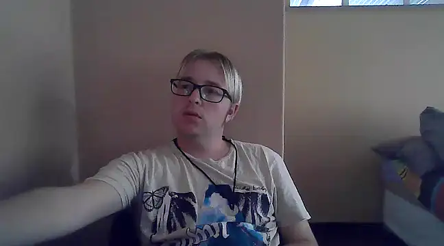 bisexualboy05 online show from 03.11.25