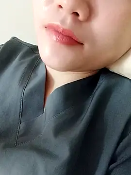 Snapshot of Sexyass13 chatting on 09.26.25 Sexyass13 online show from 09.26.25