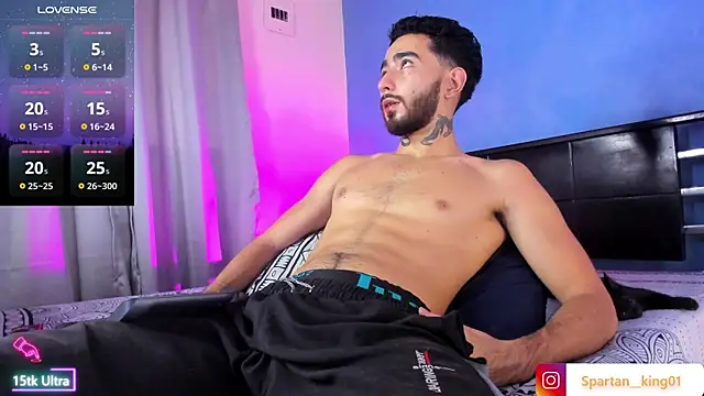 Snapshot of Spartan_king_ chatting on 10.17.25 Spartan king online show from 10.17.25