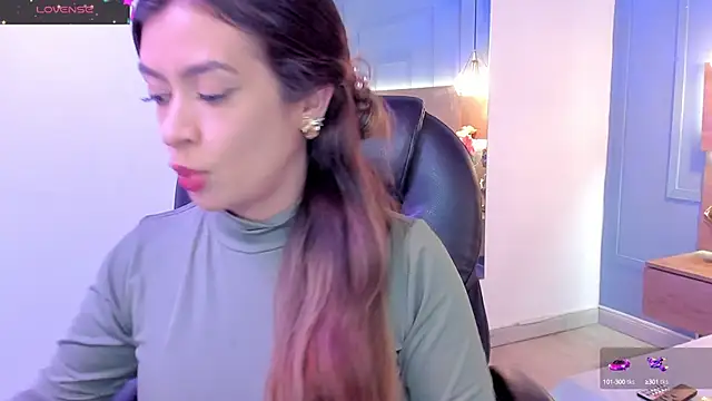 Victoria romanox online show from 01.19.25