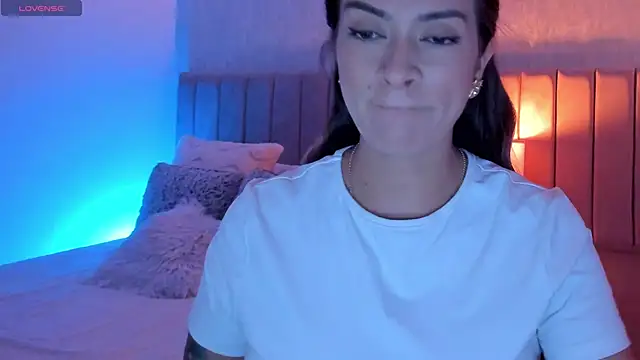 Victoria romanox online show from 03.03.25