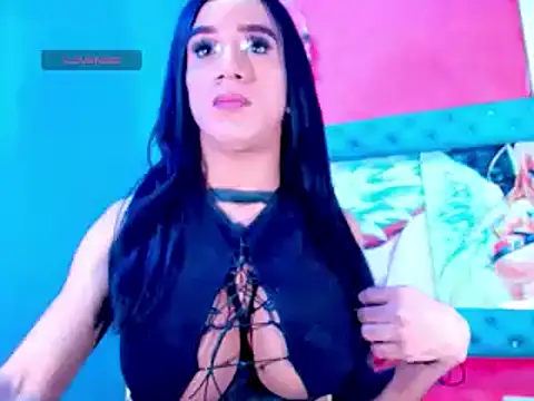 MariannaGotica online show from 12.17.25